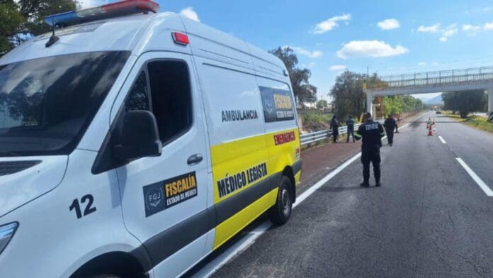 Niño atropellado_Edomex Muere atropellado niño de 13 años tras intentar cruzar la autopista México-Pirámides en Edomex