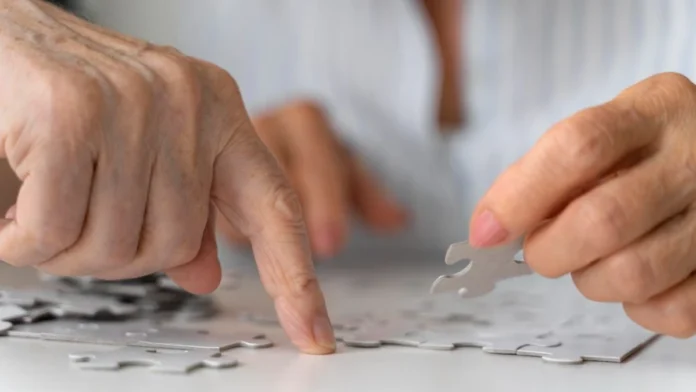 Detección temprana y apoyo al cuidador, la clave de un mejor abordaje de la enfermedad de Alzheimer Detección temprana y apoyo al cuidador, la clave de un mejor abordaje de la enfermedad de Alzheimer