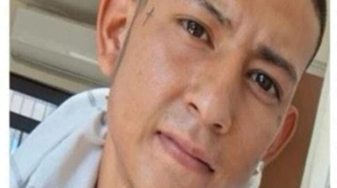 Hallan sin vida a Eduardo Vazquez Reyes desaparecido en Cancun el pasado 6 de octubre Hallan sin vida a Eduardo Vázquez Reyes, desaparecido en Cancún el pasado 6 de octubre. Era un joven de 21 años.