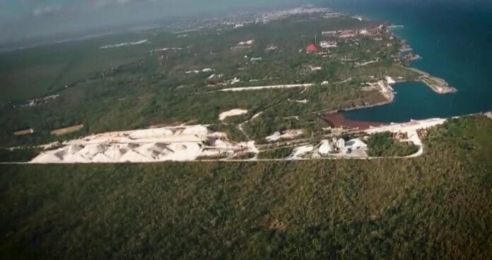 Calica podra ingresar a predios en Playa del Carmen pero solo para restaurar la zona explotada Tribunal ordena que Calica podrá ingresar a predios en Playa del Carmen pero solo para restaurar la zona explotada.