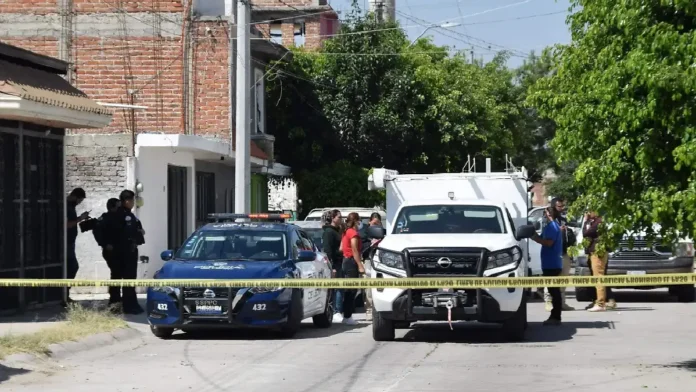 Encuentran el cadáver de una maestra dentro de su vivienda en León, Guanajuato