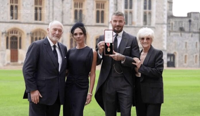 David Beckham recibe título de caballero por el rey Carlos III