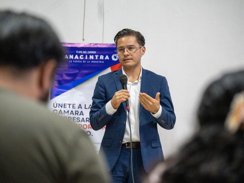 Aguakan y CANACINTRA fortalecen alianzas para promover la conciencia social y el desarrollo empresarial