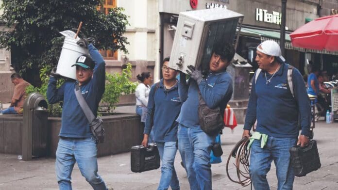 Confirman reducción de jornada laboral en México a partir de 2026, pero será de forma escalonada