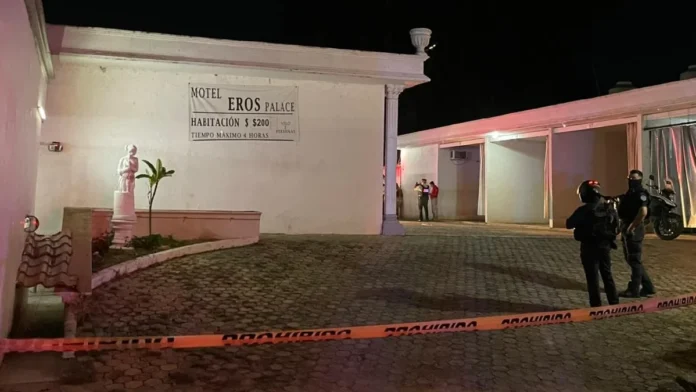 Joven es asesinado a balazos dentro de un hotel en Veracruz