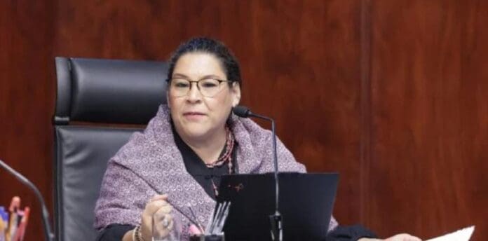 La SCJN revisará de nuevo el crédito fiscal de FEMSA; acciones caen por medida propuesta por Lenia Batres.