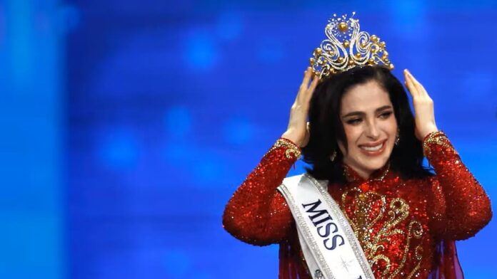 Video: Abandona Fátima Bosch entrevista en Telemundo tras ser cuestionada sobre polémicas de Miss Universo