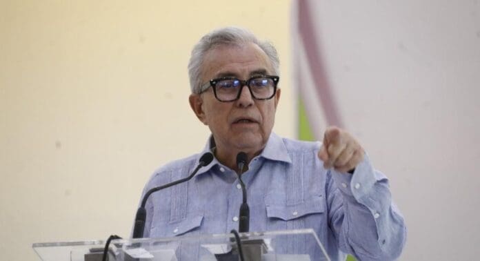 Audios obtenidos vinculan al gobernador Rubén Rocha Moya con negociación para la entrega de 