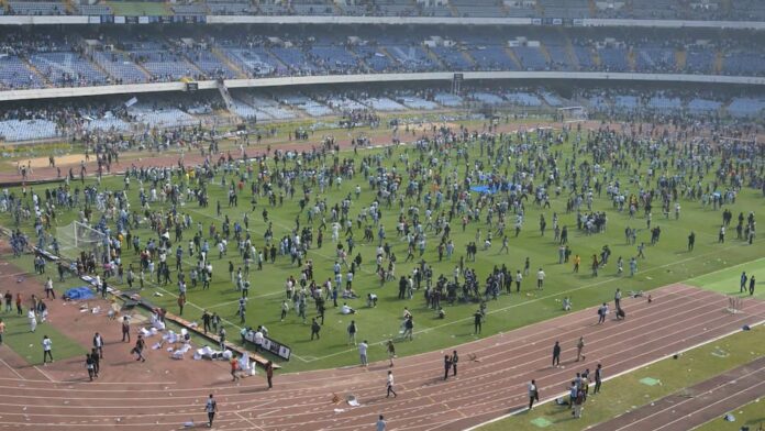 Video: Visita de Lionel Messi a un estadio termina en caos y disturbios en Calcuta, India