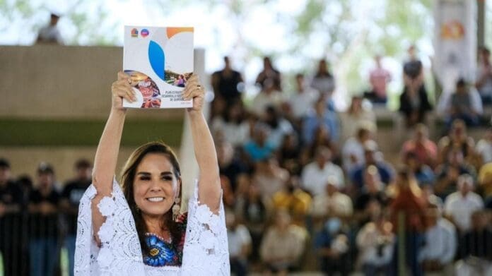 Mara Lezama finaliza el 2025 como la mejor gobernadora de México, según el ranking que elabora Consulta Mitofsky.