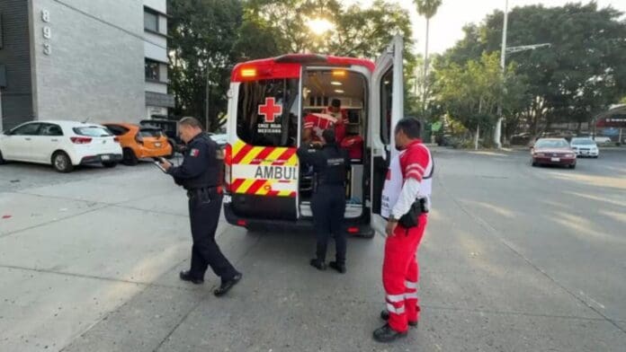 Golpean a ladrón tras ser sorprendido en el acto en Guadalajara, Jalisco