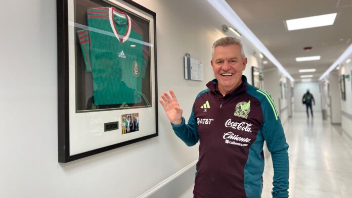 Javier Aguirre es nombrado uno de los 10 mejores técnicos del mundo por la FIFA